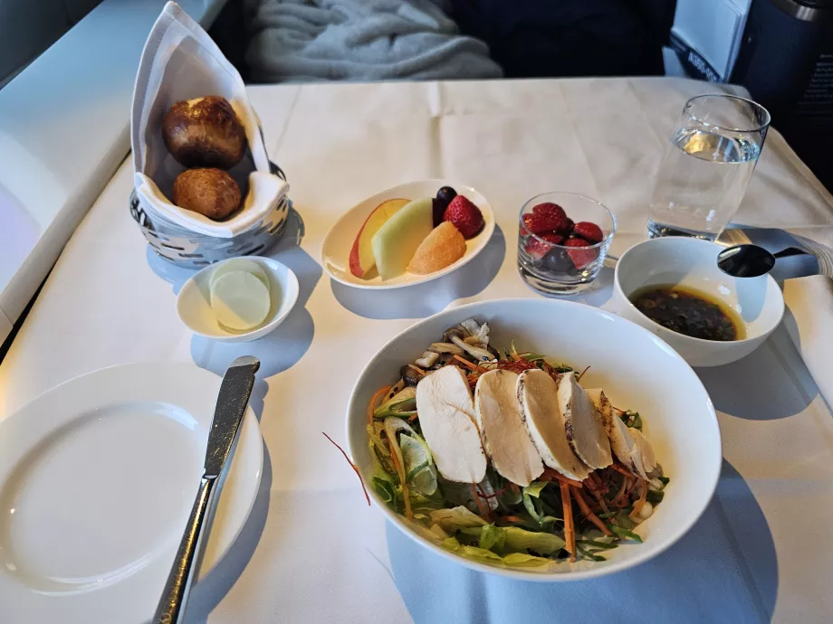 Cina înainte de aterizare