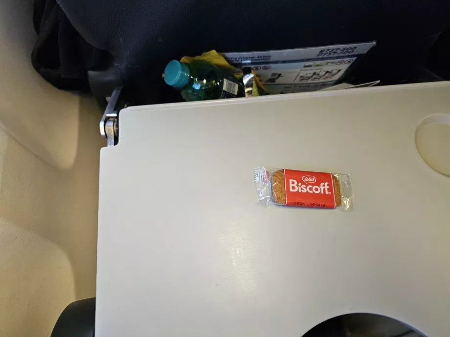Biscuit înainte de aterizare