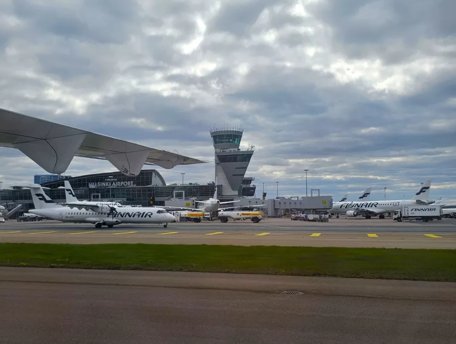 Aeronava Finnair la Aeroportul Helsinki