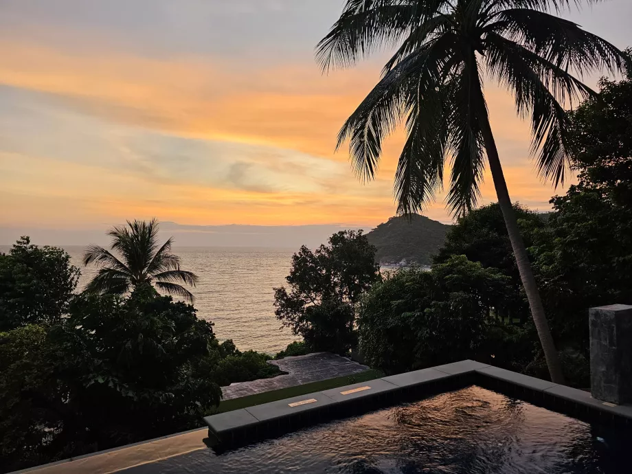 Vedere de dimineață din cameră