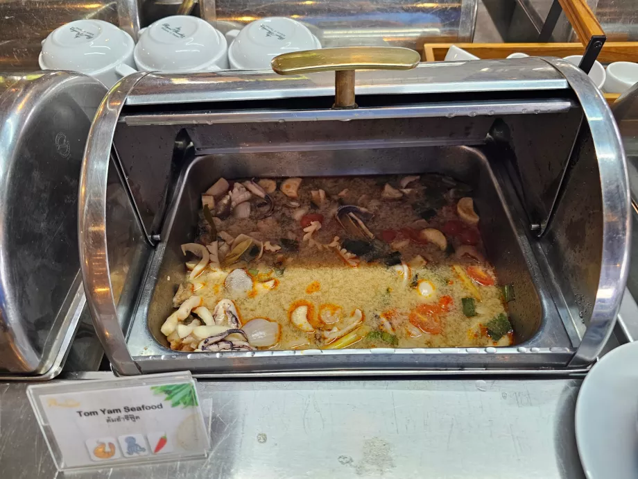 Mic dejun: supă Tom Yam
