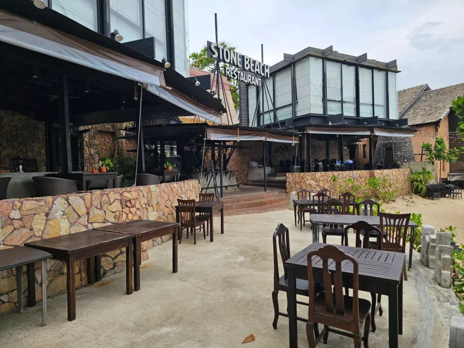 Restaurant pe plajă