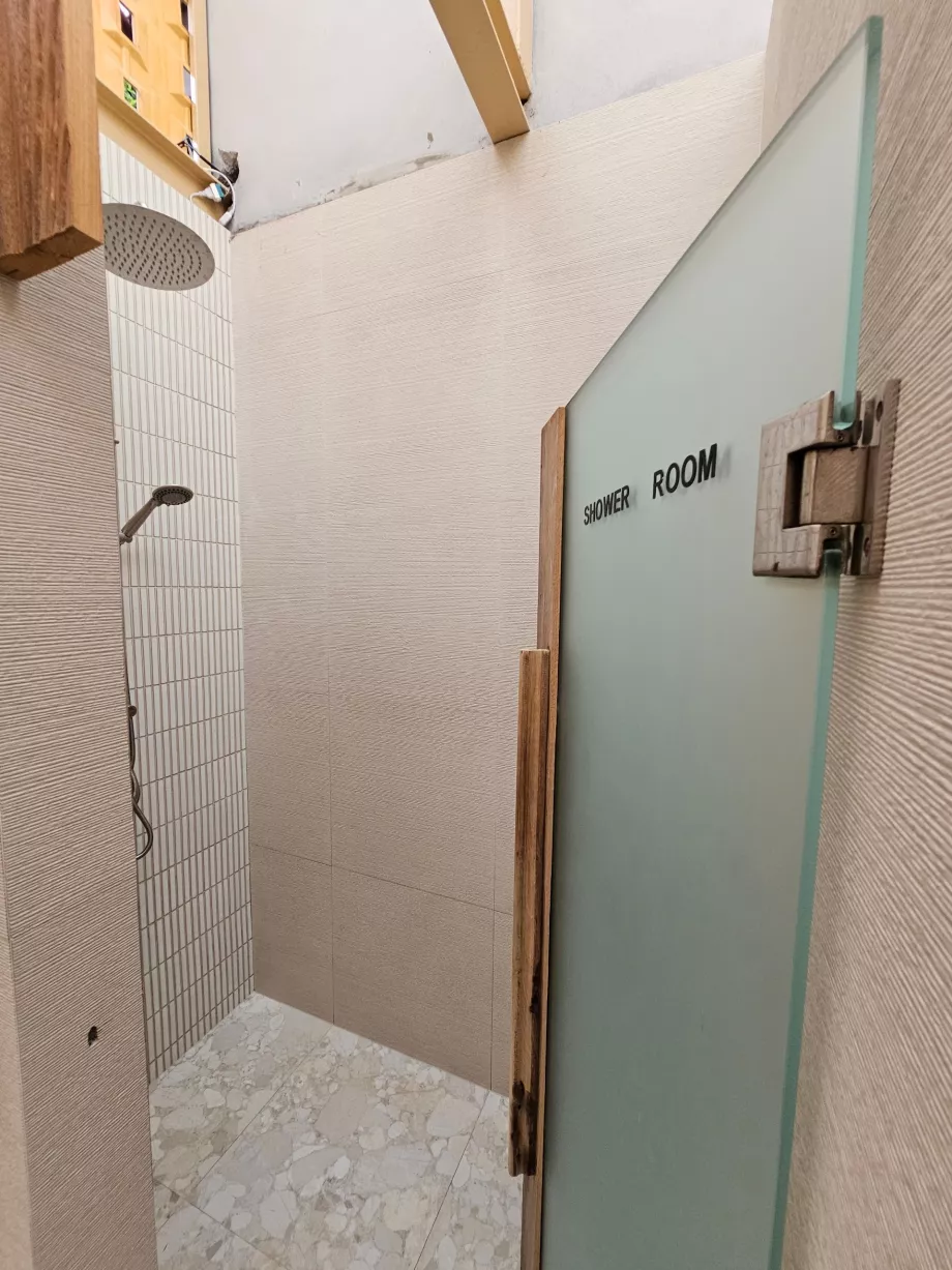 Rin Nai Beach, dușuri gratuite