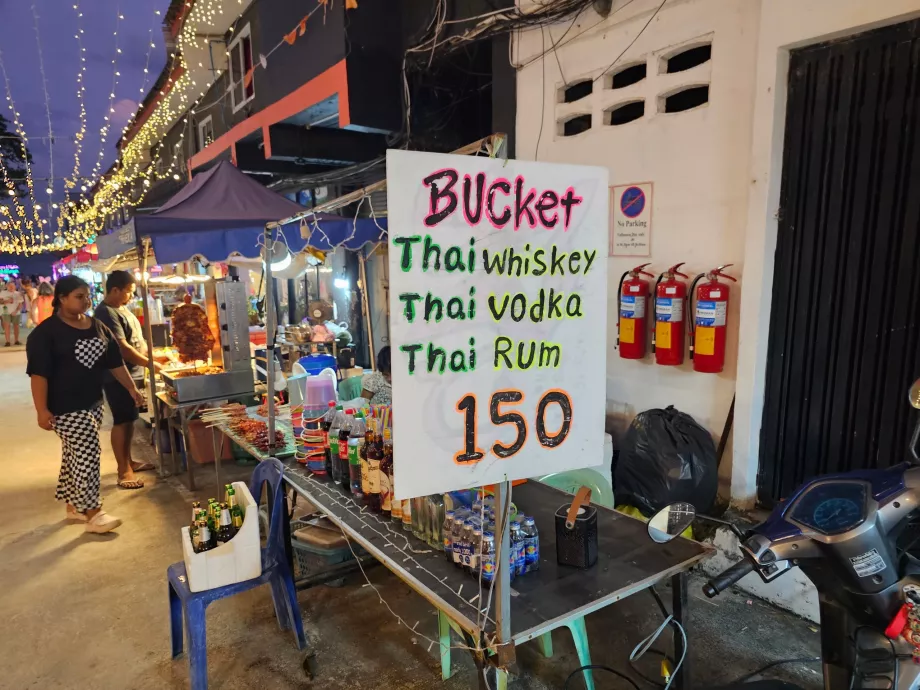 Petrecere cu lună plină