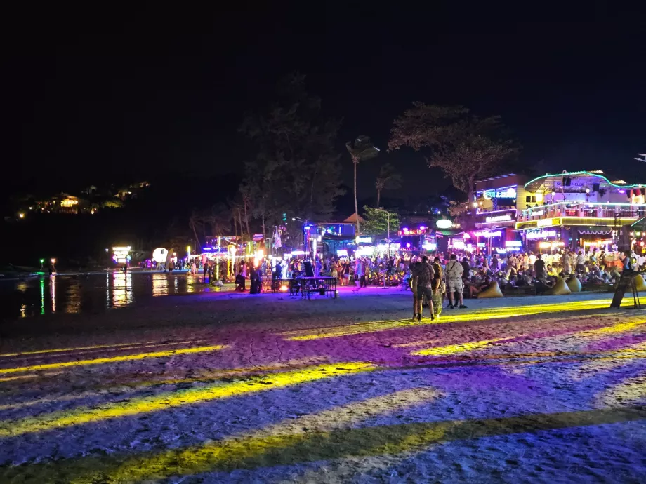 Petrecere cu lună plină