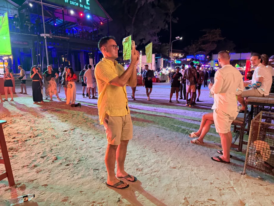 Eu la petrecerea cu lună plină