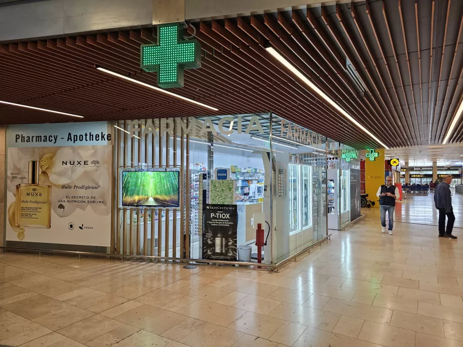 Farmacie la Aeroportul TFN