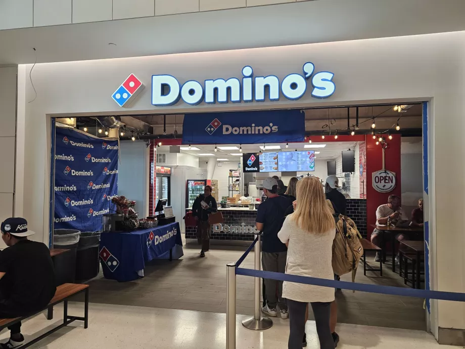 Domino's, zona de plecare