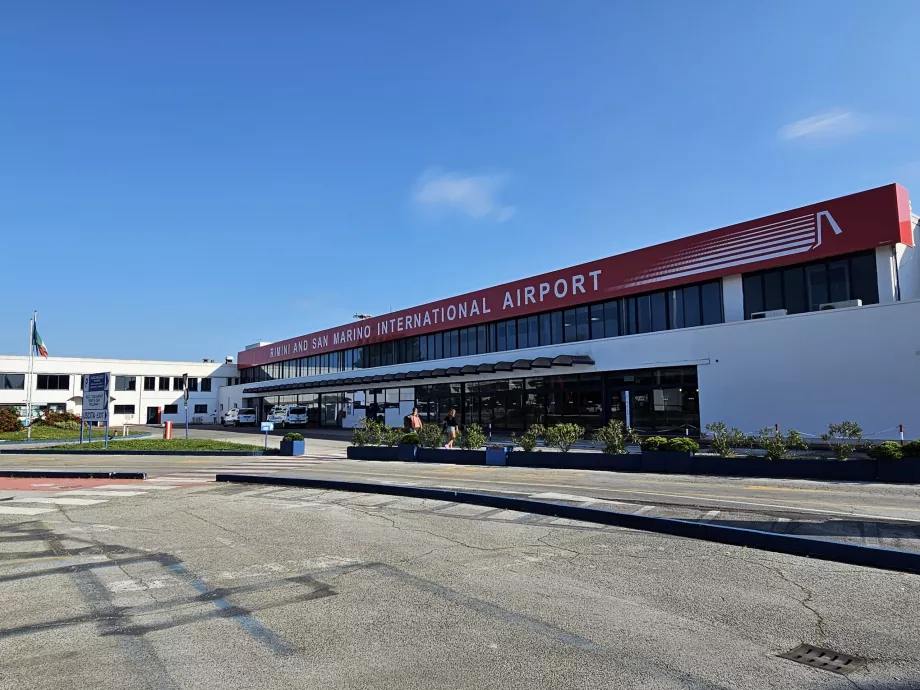Aeroportul Rimini