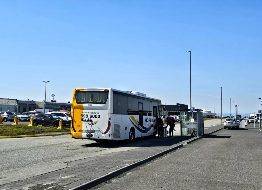 Stația de autobuz 55