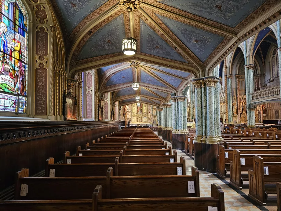 Bazilica Notre Dame