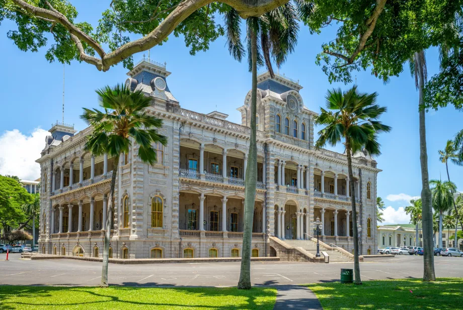 Palatul Iolani