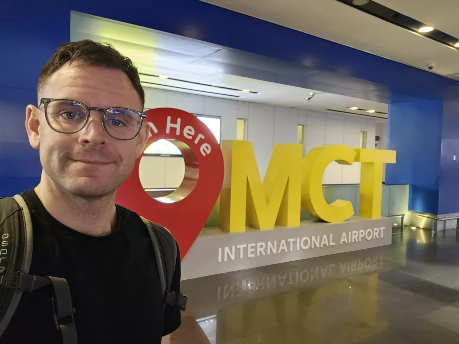 Eu la Aeroportul Muscat