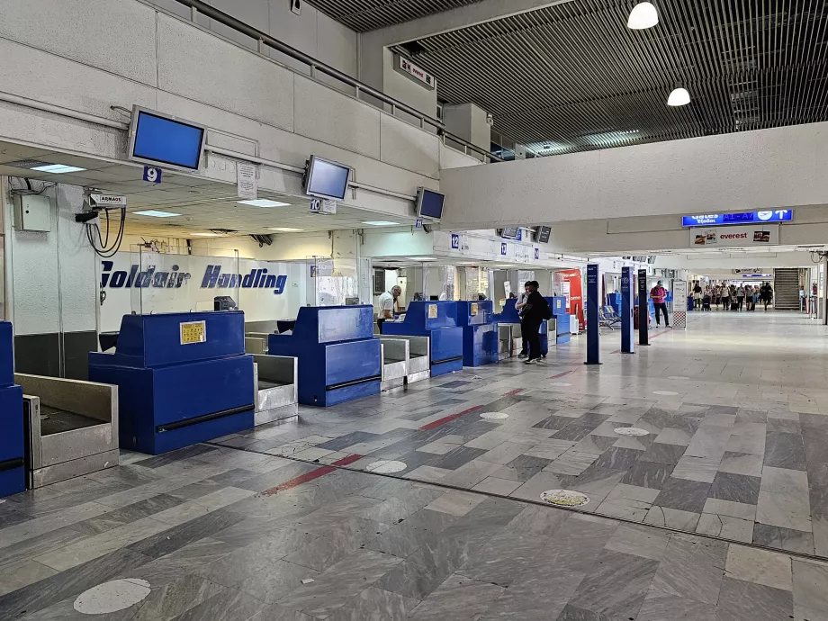 Birouri de check-in, Heraklion
