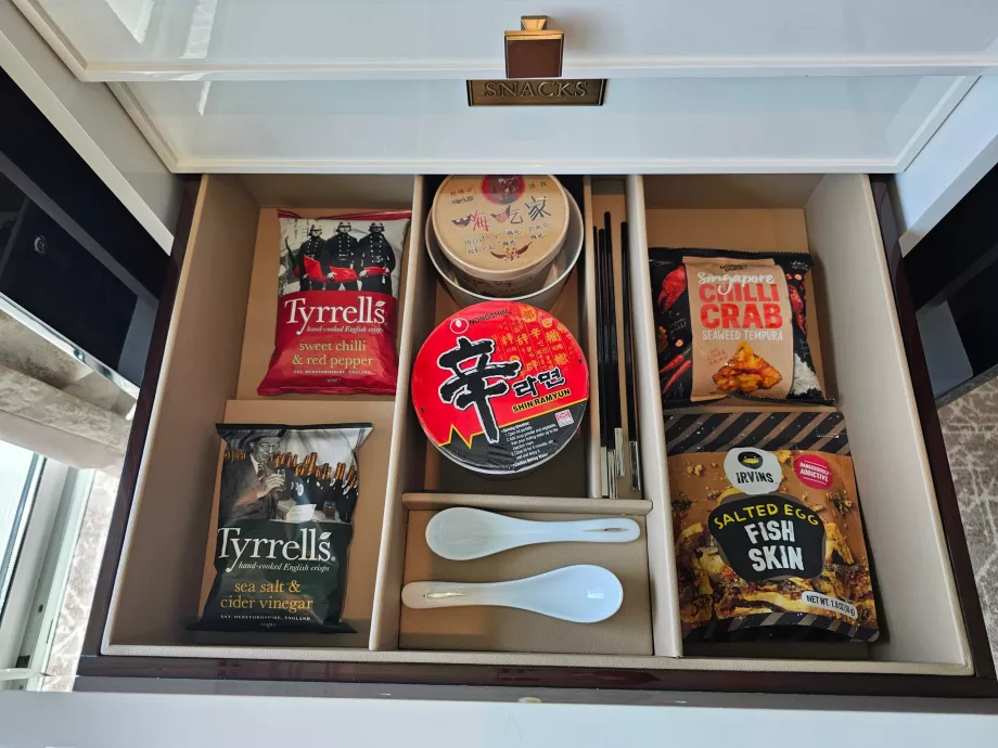 Tăiței și chipsuri