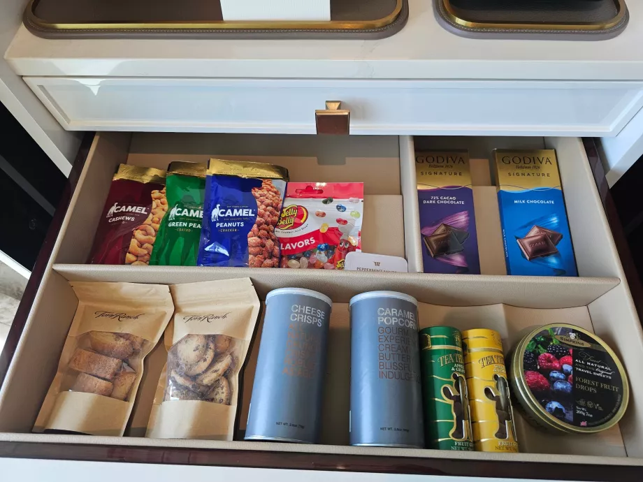 Biscuiți, ciocolată și nuci