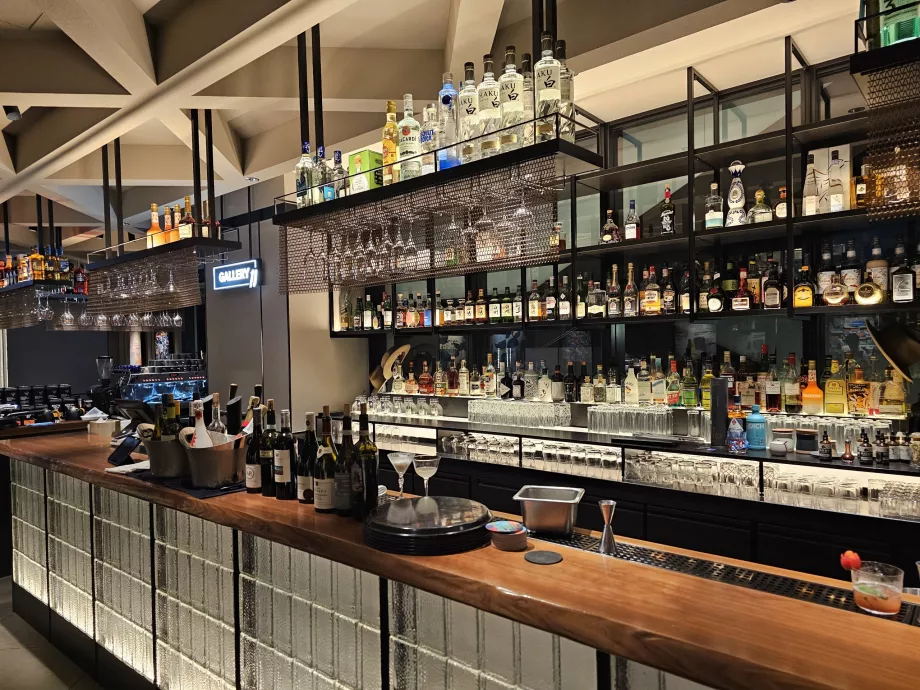 Bar în restaurantul Gallery 11
