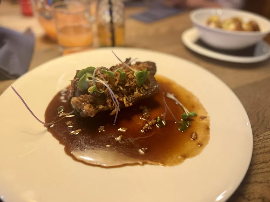 Carne de vită pe vin