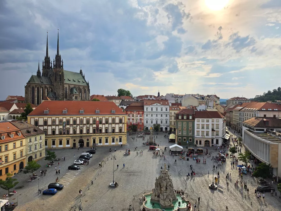 Priveliște de la balconul din turn