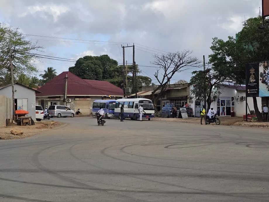 Stop dala dala la aeroport