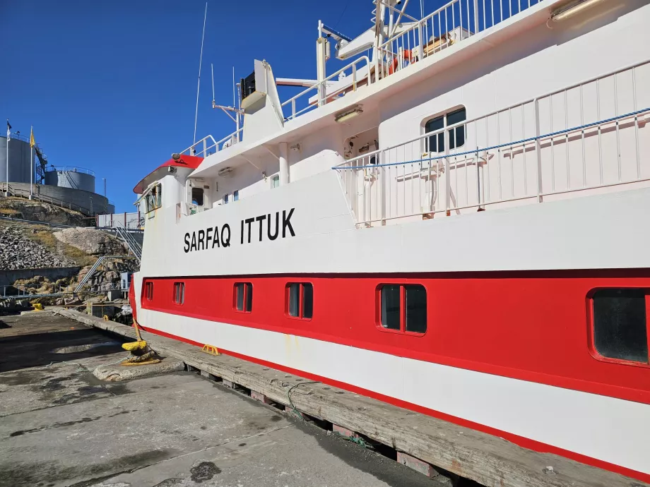Sarfaq Ittuk feribot