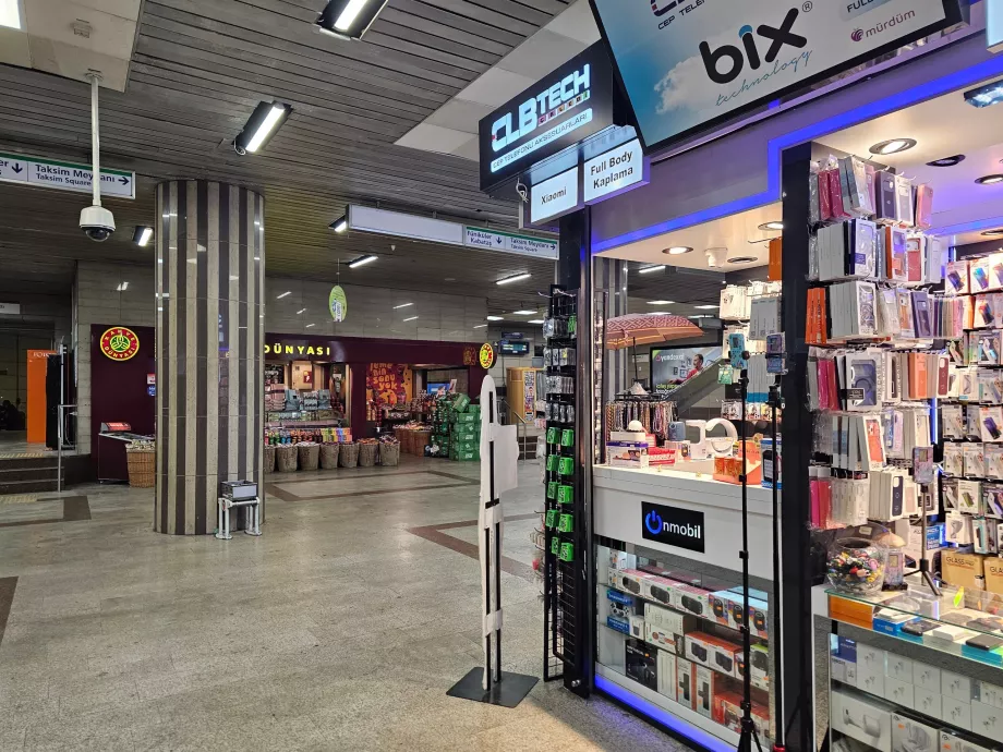 Magazine în stațiile de metrou