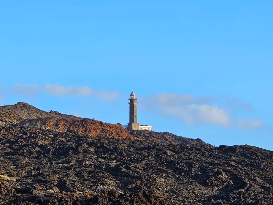 Peisaj de lavă în jurul Faro de Orchilla