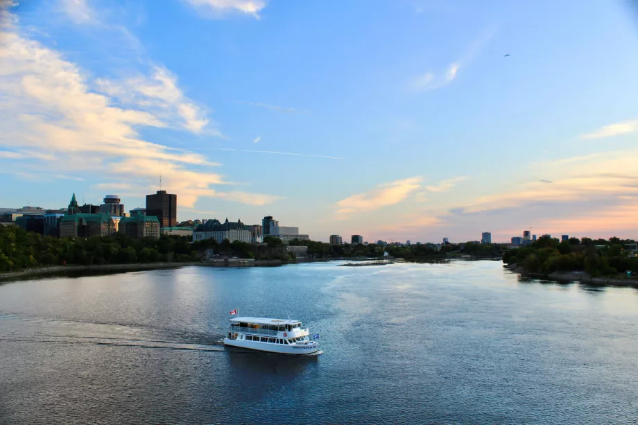 Croaziere pe râul Ottawa