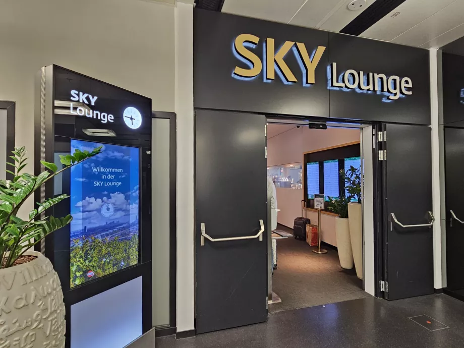 Salonul SKY
