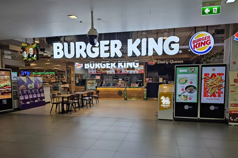 Burger King, zonă publică, terminal intern