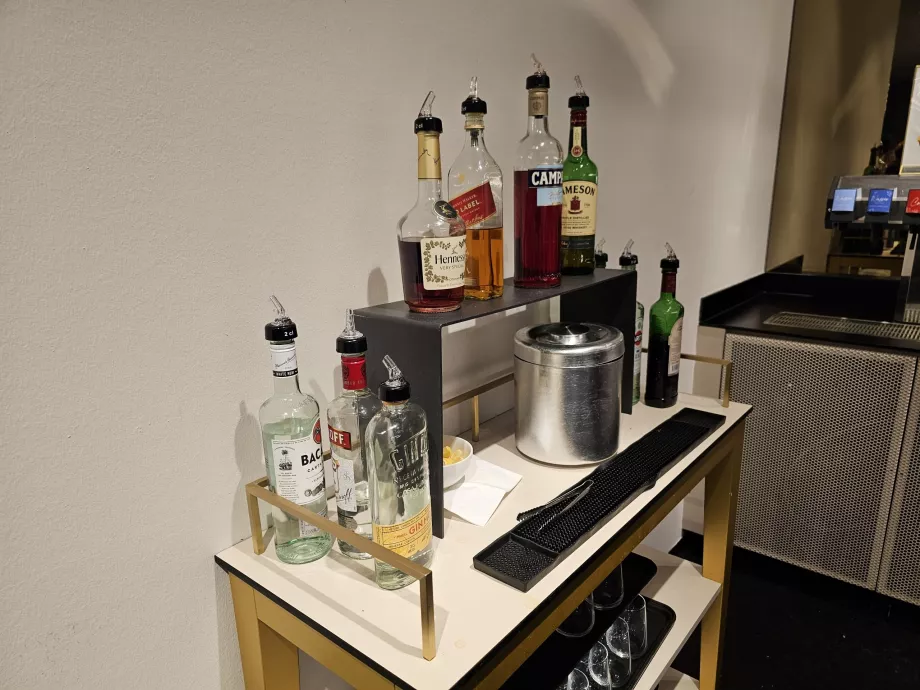 Lichioruri și alcool tare