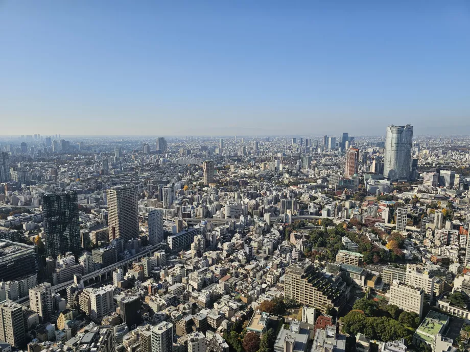 Vedere de la ultimul etaj