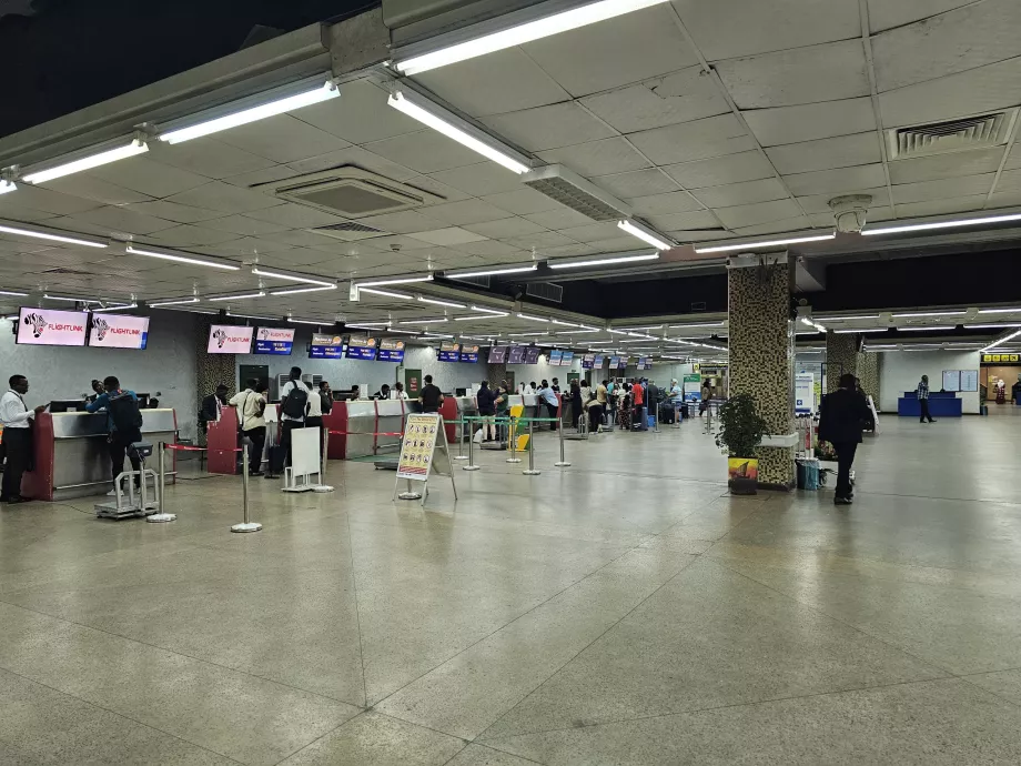 Ghișee de check-in Terminalul 2
