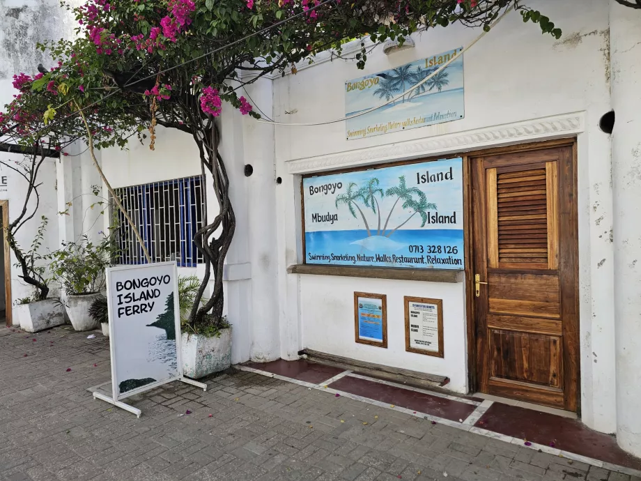 Casa de bilete a feribotului de pe Bongoyo