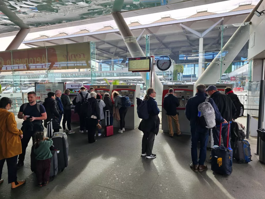 Automate de bilete RENFE