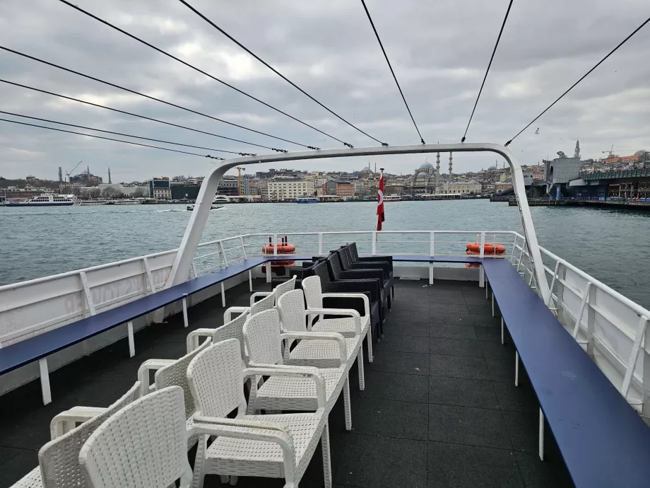 Puntea superioară a navei pe Turnul Maiden