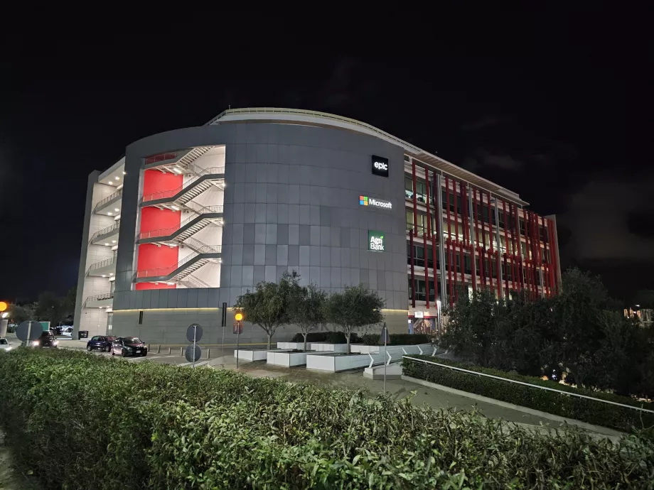 Centrul de afaceri Skyparks