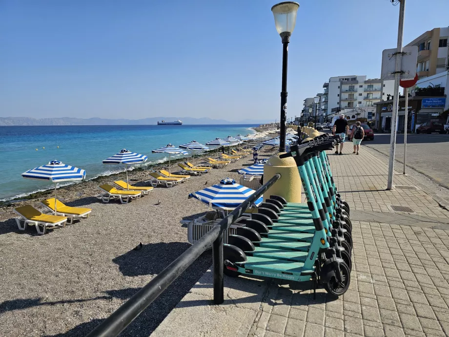 Trotinete partajate în Rhodes