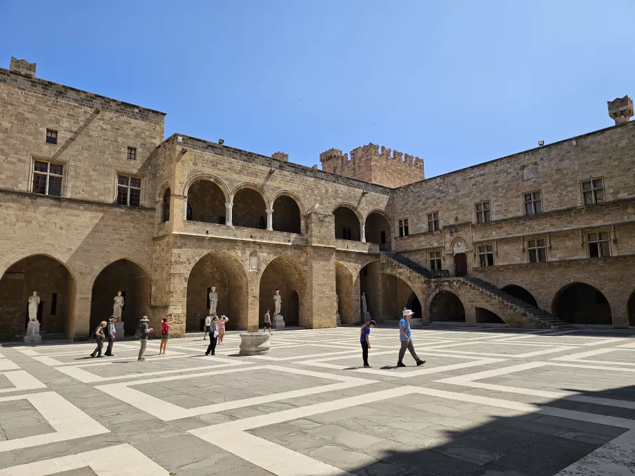 Palatul Grandmasters