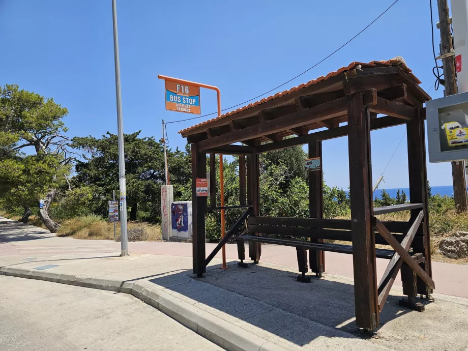 Stația de autobuz KTEL