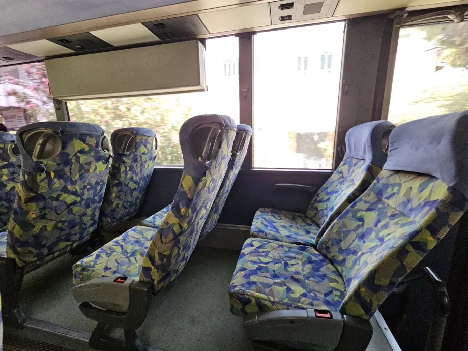 Interiorul autobuzelor KTEL