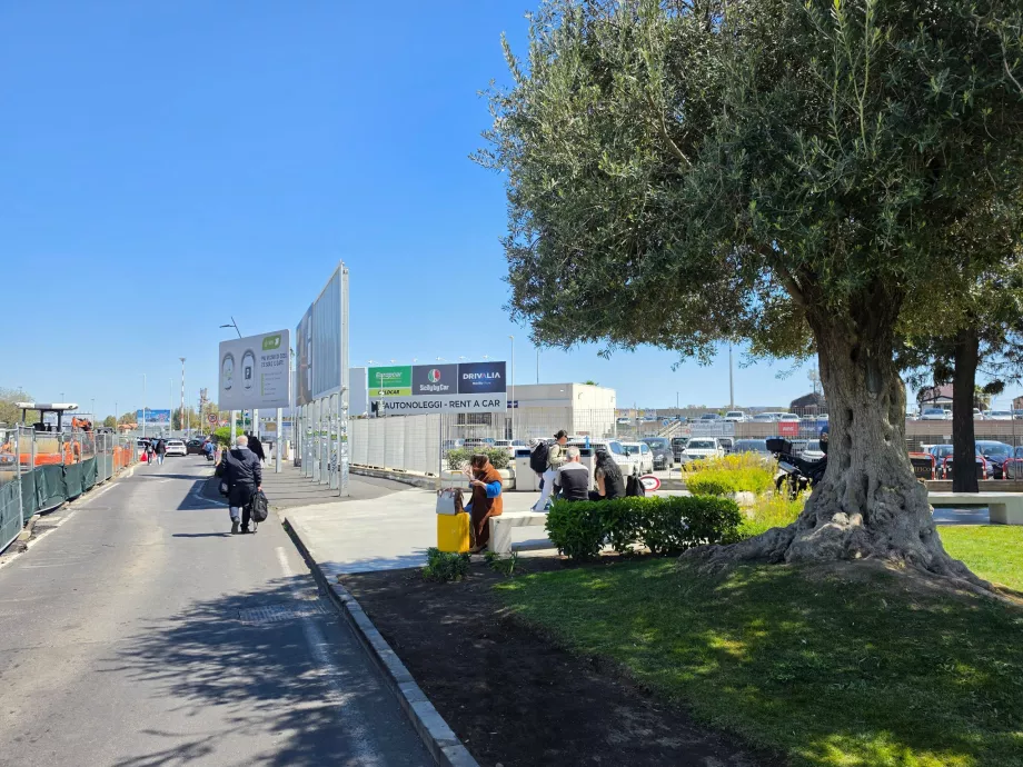 Pasarelă către închirieri auto