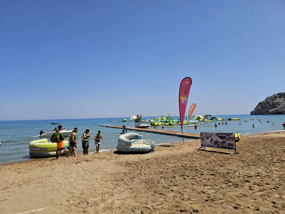 Sporturi nautice, plaja Tsambika