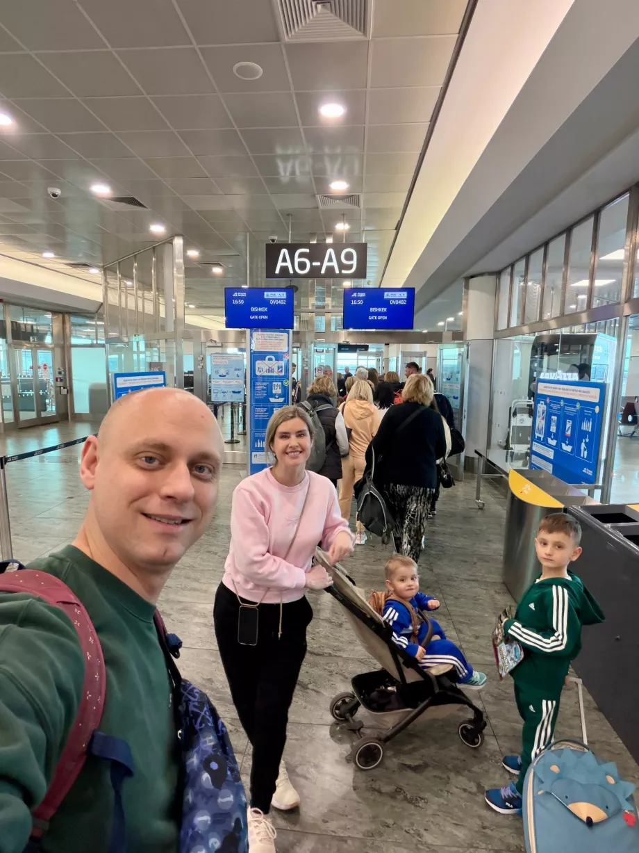 Familia înainte de plecare