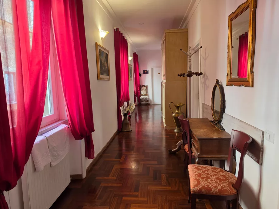 Hotel coridor