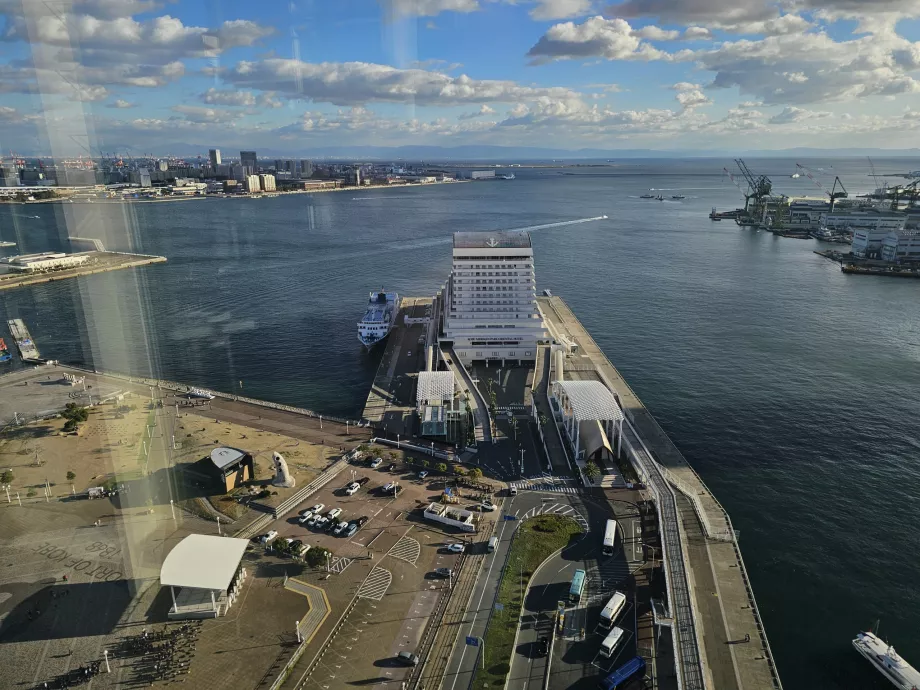 Vedere din turnul portului Kobe