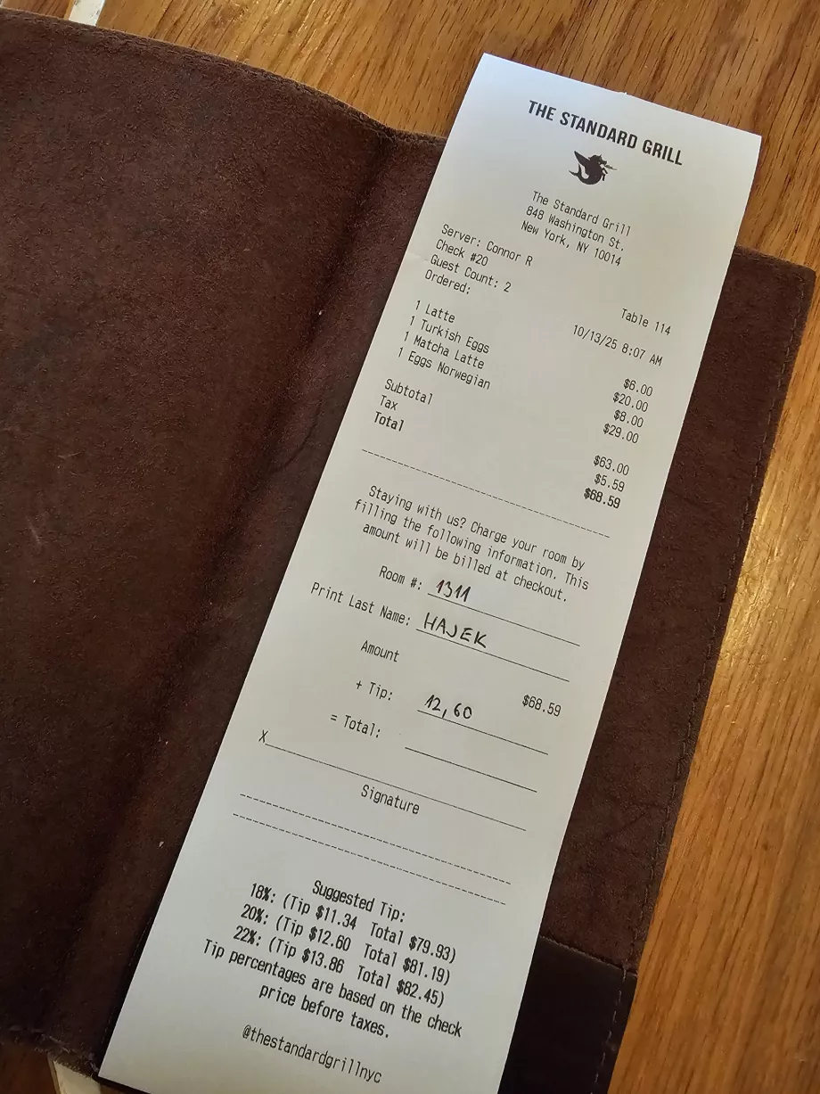 Bill, meniu mic dejun