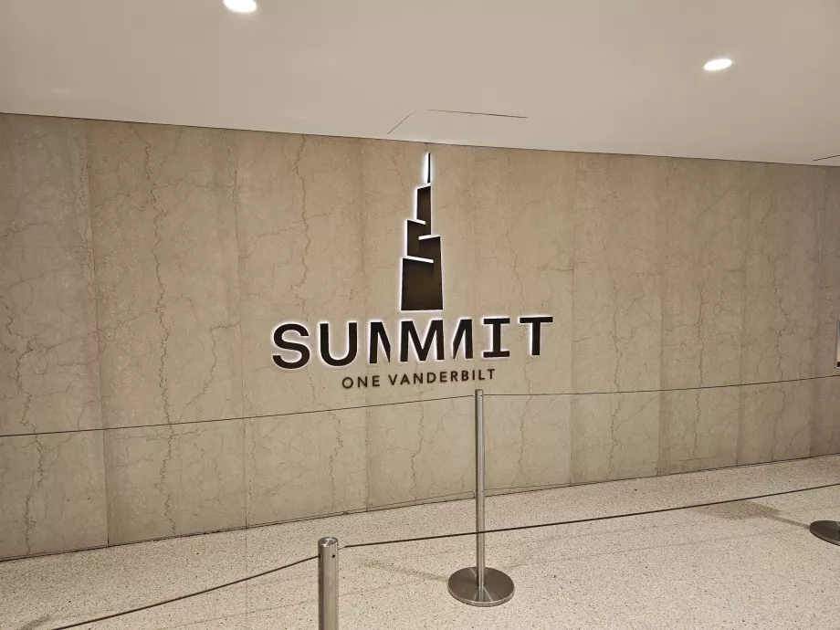 Summit One Vanderbilt, intrarea interioară