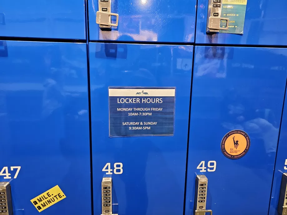 Centrul NYRR, depozit de bagaje pentru alergători