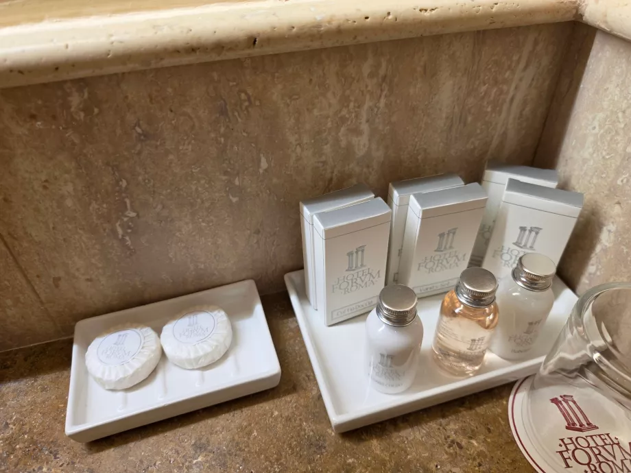 Kit de facilități în baie